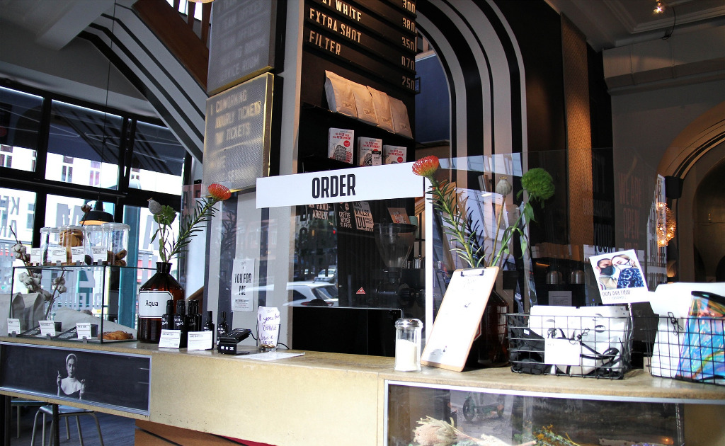 Bild: St. Oberholz Café am Rosenthaler Platz